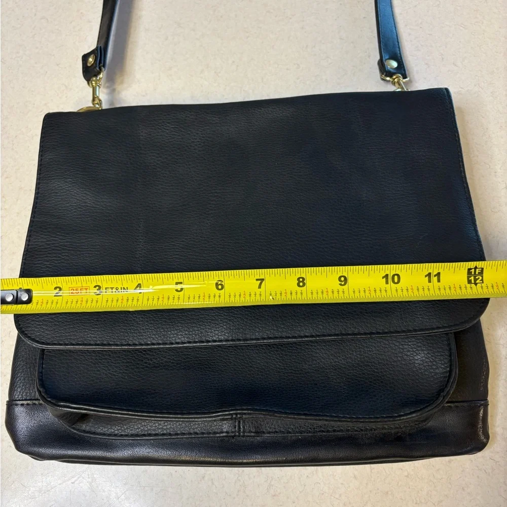 Vintage Moda Italia Venezia Black Leather Crossbody Bag - Picture 8 of 9